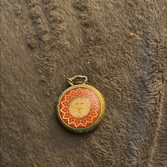 Vintage Gold and Red Pocket Watch - Picture 1 of 4